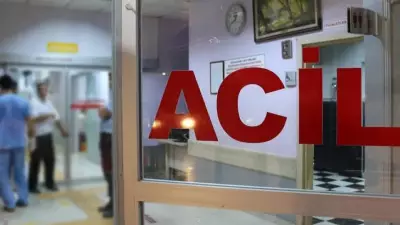 İstanbul Havalimanı Yolunda Trafik Kazası: Otomobil Hurdaya Döndü, Sürücü Yaralandı