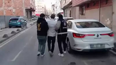 İstanbul Merkezli 6 İlde Sahte Belgelerle İkamet İzni Operasyonu: 51 Gözaltı