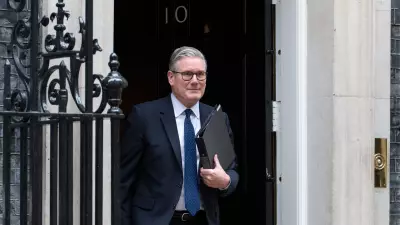 Starmer, Epstein Bağlantılı Büyükelçi Ataması İçin Özür Diledi: 'Yanlış Karardı'