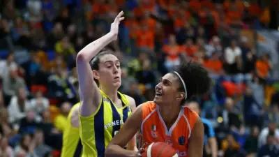 Stewart Fenerbahçe Opet'e Dönüşünü Anlattı: 'Reddedemeyeceğim Bir Fırsattı'