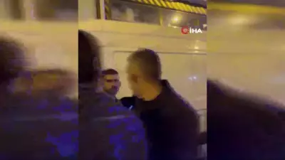 Tekirdağ Çorlu'da Taksiciye Kızan Yaya Çılgına Döndü: Hastaneye Kaldırıldı