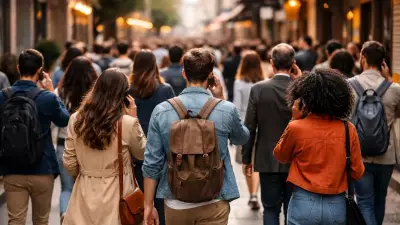 Telefonla Konuşurken Yürüme Alışkanlığı: Beynin Dengeleme Mekanizması