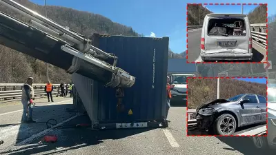 TEM Otoyolu'nda Zincirleme Kaza: 5 Araç Birbirine Girdi, 5 Yaralı