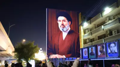 Times'tan Çarpıcı Hamaney İddiası: Bilinci Kapalı Halde Kum'da Tedavi Görüyor