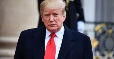 Trump'tan Vergi Hamlesi: İran'a Silah Satan Ülkelere %50 Gümrük Tarifesi Uygulanacak