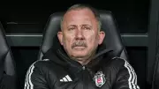 Beşiktaş'ta Taylan Bulut 3 Ay Sonra İlk 11'de, Devis Vasquez İlk Maçına Çıktı