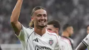 Beşiktaş'ta Taylan Bulut Antalyaspor Maçı Kadrosundan Çıkarıldı