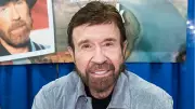 Chuck Norris'in Ailesi, Yapay Zeka Ürünü Sağlık Bilgilerine Karşı Çıktı