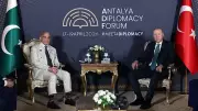 Cumhurbaşkanı Erdoğan, Antalya'da Pakistan Başbakanı Şahbaz Şerif ile Görüştü