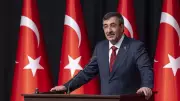 Cumhurbaşkanı Yardımcısı Yılmaz, Üst Lige Yükselen Takımları Tebrik Etti