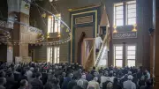 Diyanet'ten Cuma Hutbesinde Birlik Mesajı: Çocuklarımız Kuşatma Altında