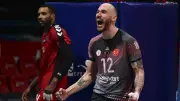 Efeler Ligi'nde İlk Finalist Ziraat Bankkart Oldu! Spor Toto'yu 3-0 Yendi