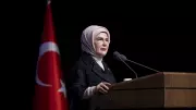 Emine Erdoğan'dan Okul Saldırıları İçin Başsağlığı Mesajı