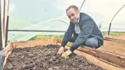 Fatih Çolak'ın Ata Tohumu Seferberliği: 200 Bin Kişiye Ücretsiz Ulaştı