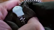 Fermuar Sıkışmasına Kesin Çözüm: Zorlamayın, Bu Yöntemi Deneyin!