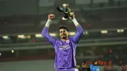 Galatasaray-Fenerbahçe derbisinde kaleciler kozlarını paylaşacak