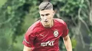 Galatasaray'da Forvet Transferi: Sallai veya Barış İçin Görüşmeler Sürüyor