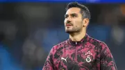 Galatasaraylı İlkay Gündoğan, Küresel Futbol İşletme Yönetimi Diplomasını Aldı