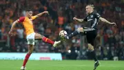 Galatasaray'ın 'Ahtapot'u Fernando Reges, Diz Sakatlığı Nedeniyle Futbolu Bıraktı