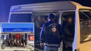 Hatay'da göçmen kaçakçılığı operasyonu: Minibüsten 14 kaçak göçmen çıktı