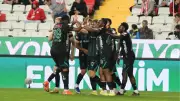 Konyaspor, Antalyaspor'u 2-0 Yenerek Süper Lig'de Galibiyet Serisini Sürdürdü