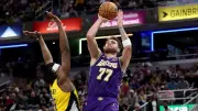 Luka Doncic Sakatlandı: Lakers Yıldızı Sezonun Kalanında Yok