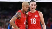 Milli Voleybolcular Melisa Vargas ve Zehra Güneş Instagram'da Birbirlerini Sildi
