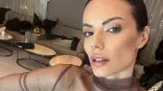 Model Simge Ünal, Çorba İçmek İçin Ülke Değiştirdi!