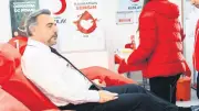 Oktay Kaynarca, Kan Bağışı Kampanyası İçin Yeğeniyle Kamera Karşısına Geçti