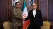 İran Cumhurbaşkanı Pezeşkiyan, Pakistan Genelkurmay Başkanı Munir ile Görüştü