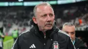 Sergen Yalçın, Beşiktaş'ta ligde 100. maçına çıkıyor