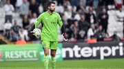Sergen Yalçın'ın Kale Tercihi Net: Beşiktaş'ta Tek Seçenek Ersin Destanoğlu