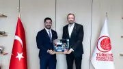 Taha Akgül, Hidayet Türkoğlu'nu Ziyaret Etti: Spor Gelişimi Konuşuldu