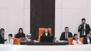 TBMM'de 23 Nisan Coşkusu: Meclis Bahçesi Çocuklarla Şenlendi