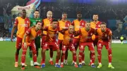 Trabzonspor Maçında Galatasaray Taraftarlarından İki Yıldıza Tepki: 'İlk Fırsatta Gönderilmeli'