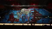 Trabzonspor Taraftarlarından Galatasaray Maçı Öncesi Anlamlı Koreografi