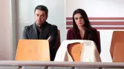 Uzak Şehir 57. Bölüm: Zerrin Kızı İçin Boşanmaktan Vazgeçti!