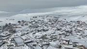 Van ve Bitlis'te Nisan Ayında Bile Zorlu Kış Şartları Devam Ediyor