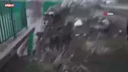Yüksekova'da Şiddetli Sağanak ve Kar Erimesi İstinat Duvarını Çökertti