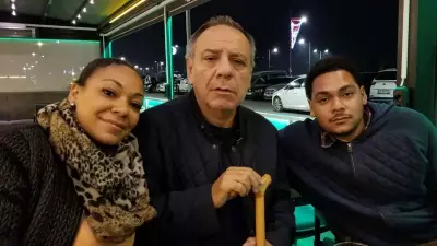 ABD'li kardeşler 3 milyar liralık mirasa ortak oldu