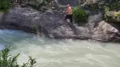 Adana'da feci olay: Çayda akıntıya kapılarak kayboldu!