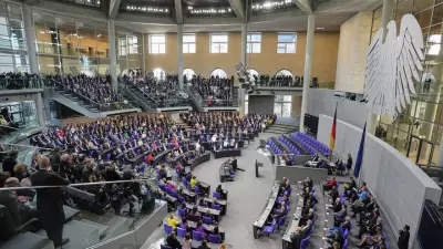 Anket: Almanların Çoğunluğu Koalisyon Hükümetinin Dağılacağını Düşünüyor
