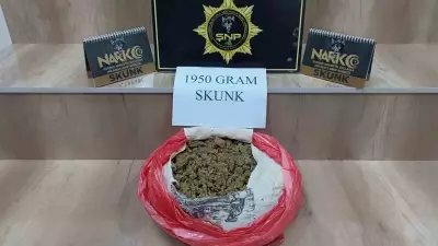 Şanlıurfa'da 3 Araçta 4 Kilo 250 Gram Skunk Ele Geçirildi