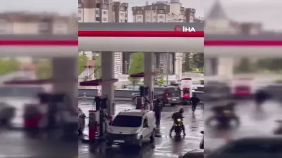 Başakşehir'de akaryakıt istasyonunda kavga anları kamerada