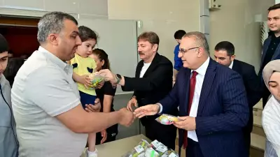 Bahçelievler Belediyesi Geleneksel Bayramlaşma Programında Vatandaşlarla Buluştu