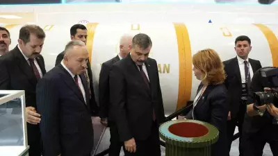 Bakan Çiftçi SAHA EXPO'da yerli ve milli ürünleri inceledi