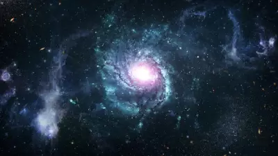 Bilim insanları karanlık maddenin izlerini kütle çekim dalgalarıyla arıyor
