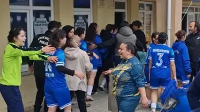 Bolu'da Kadın Futbolunda Karmaşa: 5 Kırmızı Kart