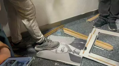 CHP Genel Merkezi'nde Protesto: Kılıçdaroğlu'nun Fotoğrafı Çiğnendi