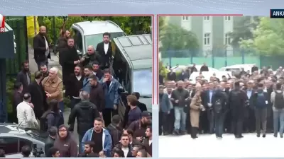 CHP Genel Merkezi'nde Tahliye Kavgası: Kılıçdaroğlu ve Özel Destekçileri Arasında Arbede